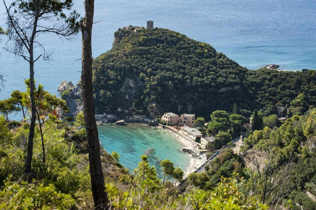 Le Torri Riviera Holiday 알벤가 외부 사진